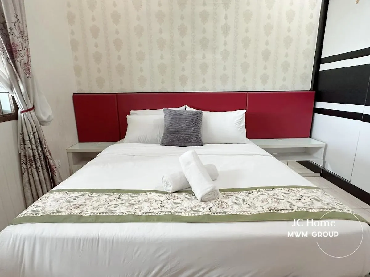 Bukit Indah 6Pax Small Gathering House Bbq Johor Bahru 0*,  Malaysia